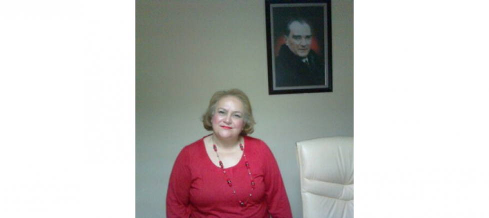 GÜLBAHAR TAHMİLCİ: “GELECEĞİ AYDINLATAN ÇOCUKLARA UMUTLA SARILALIM” - GÜNDEM - İnternetin Ajansı