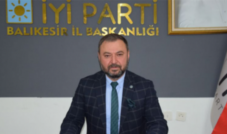 Hasan Fehmi Yörük: Babalarımız Aileye Emekle Güç Veren En Değerli Dayanaklarımızdır - GÜNDEM - İnternetin Ajansı